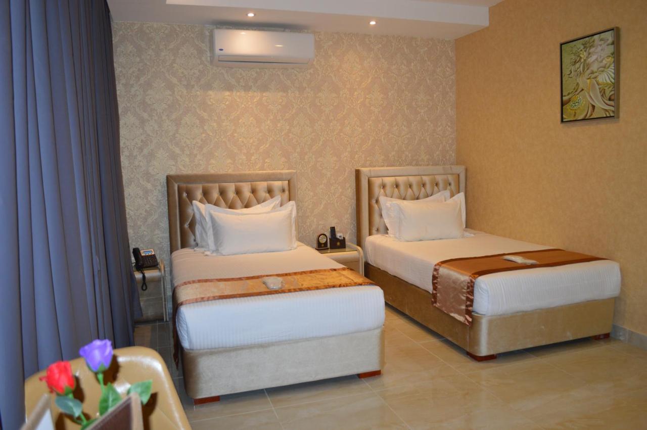 Hotel Crowner David Kültér fotó